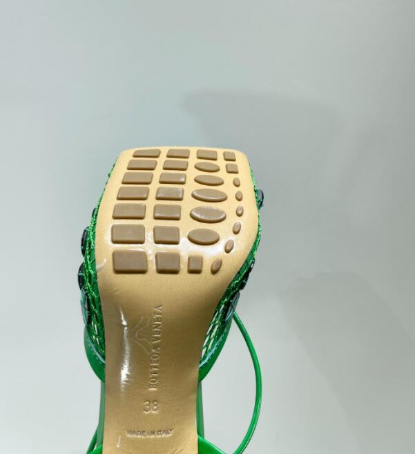 SAMC - BO Women Shoes - 050