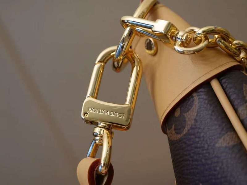 LOV2 Bags - Luxurious Bags  1112