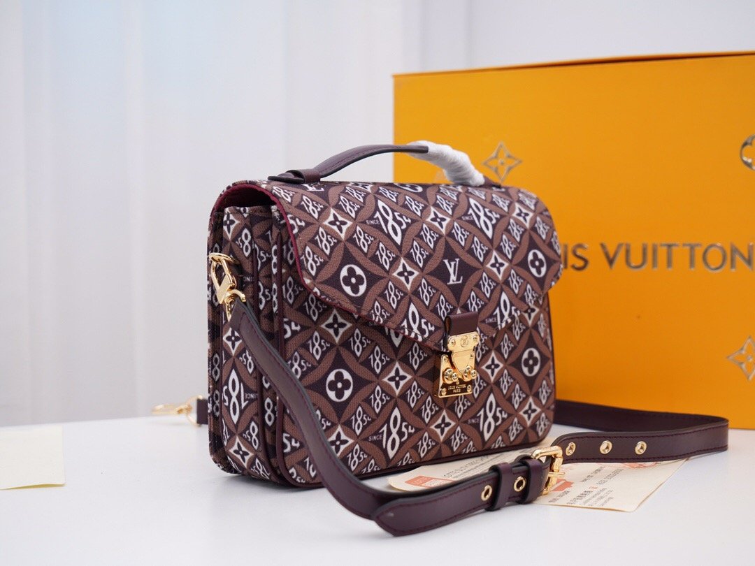 EN - New Arrival Bags LUV 130