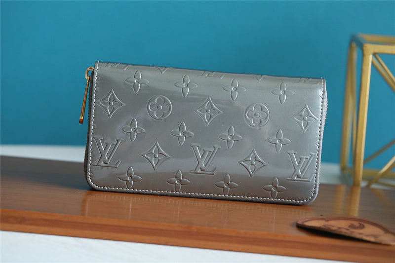 Glami - LOV Women Wallets and Card Hold - 333