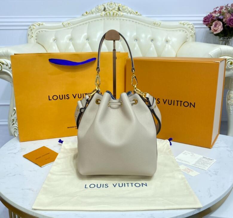 SAMC - LOV Bags - 2444