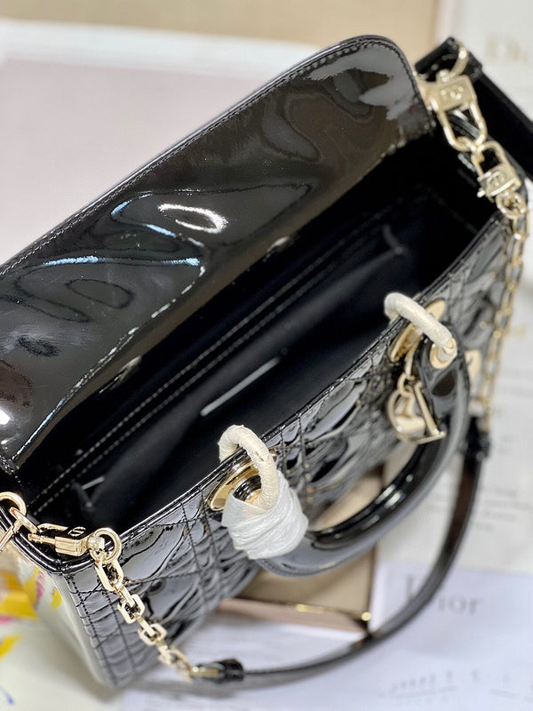 ELE - Dir Bags - 1493