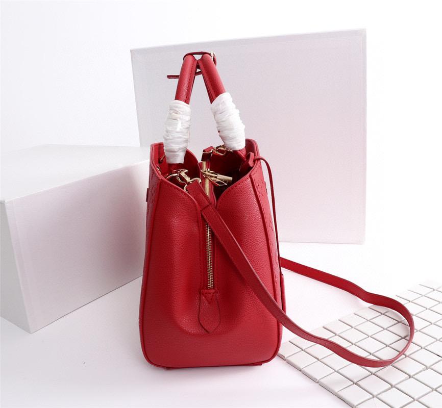 EN - New Arrival Bags LUV 040