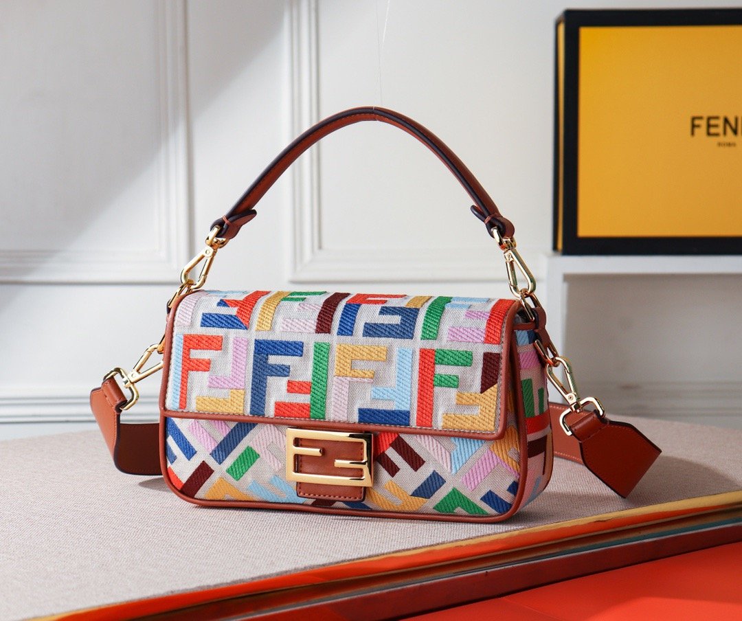 EN - New Arrival Bags FEI 062