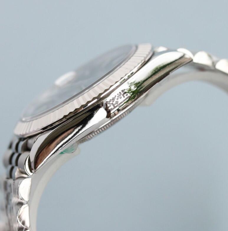 SAMC - Mix Watches - 099