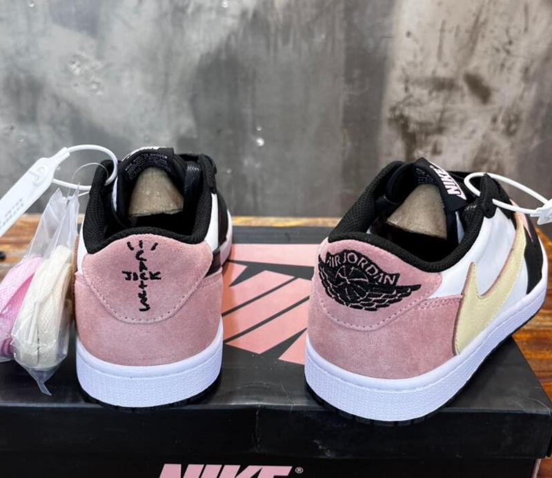 SAMC - NKE Shoes - 844