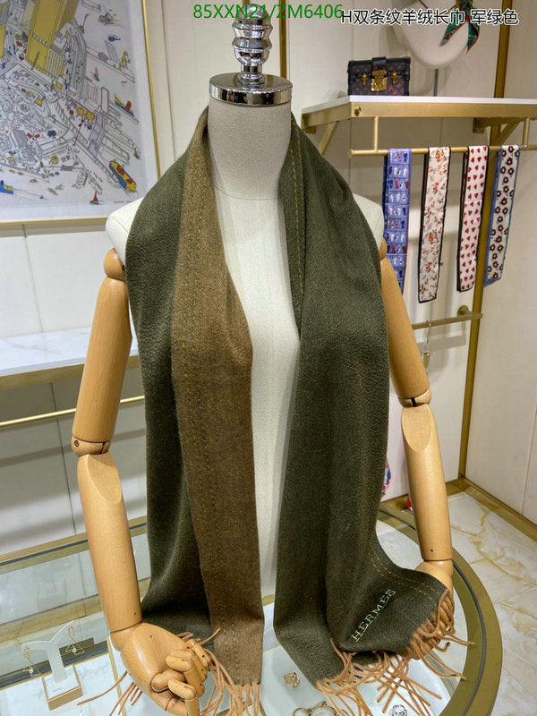 SAMC - HMS Scarves - 811