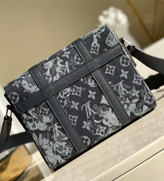 SAMC - LOV Bags - 2582