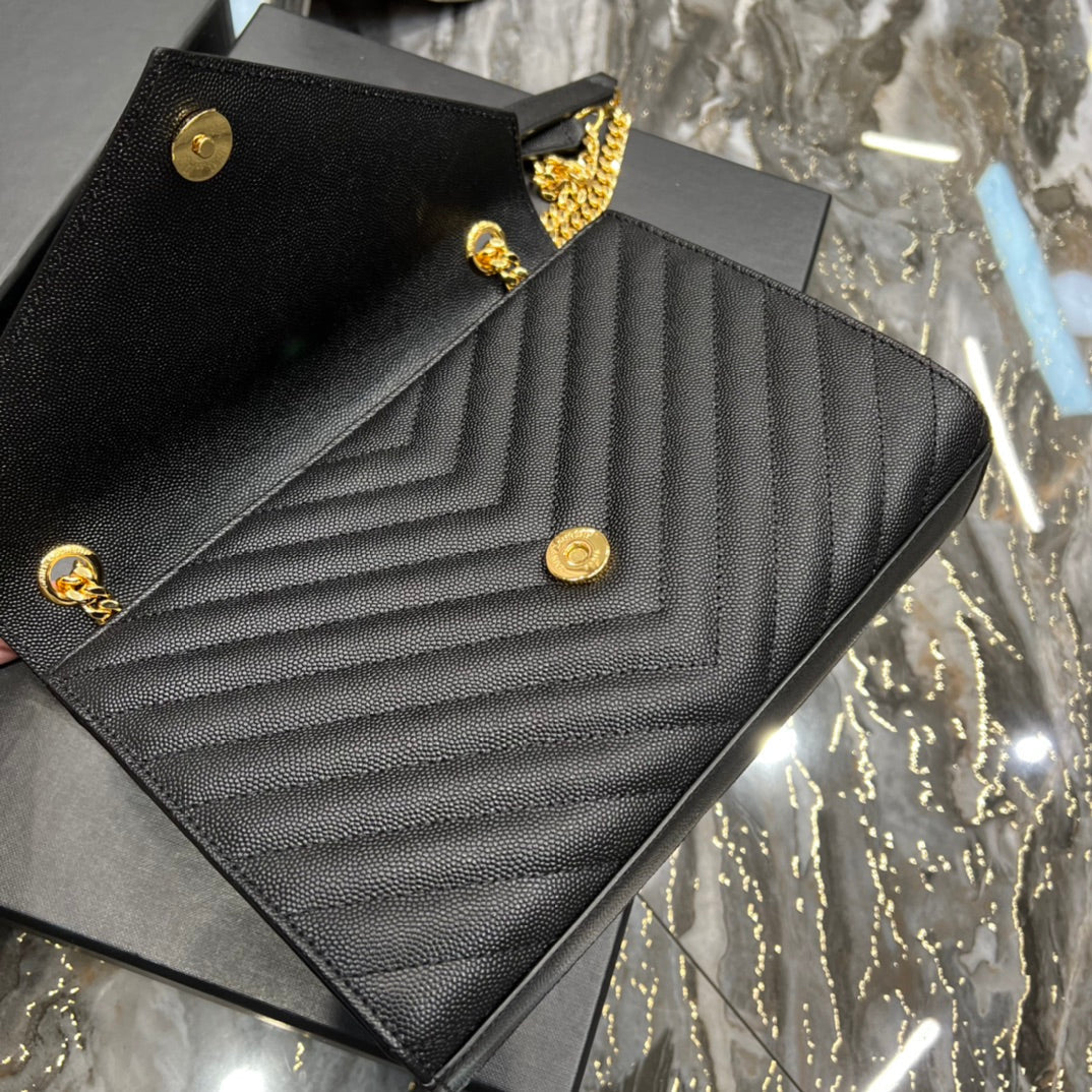 GLAMI College MeGLAMIum Chain Bag Black Gold Toned Hardware For Women 9.4in/24cm YSL 600279BRM071000