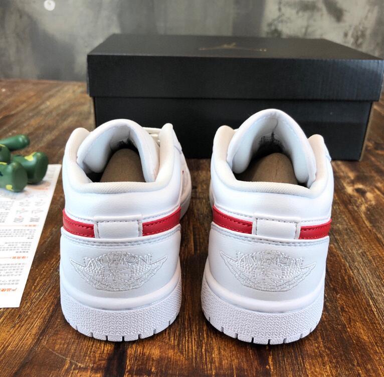 SAMC - NKE Shoes - 1824
