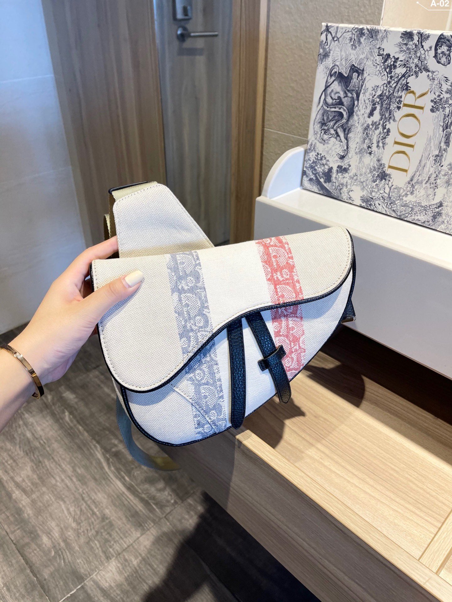 EN - New Arrival Bags DIR 305