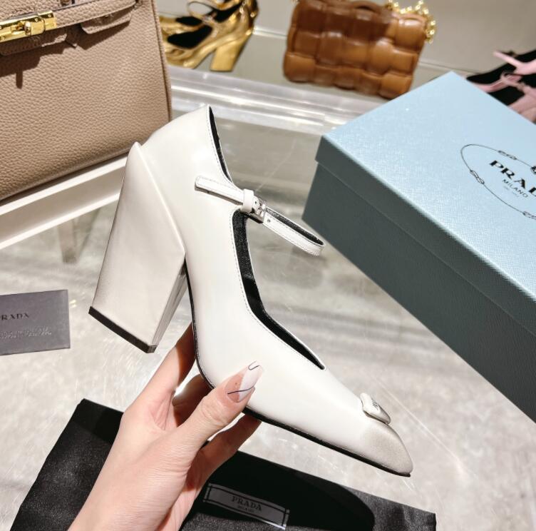 GlamyWomen Shoes - 252