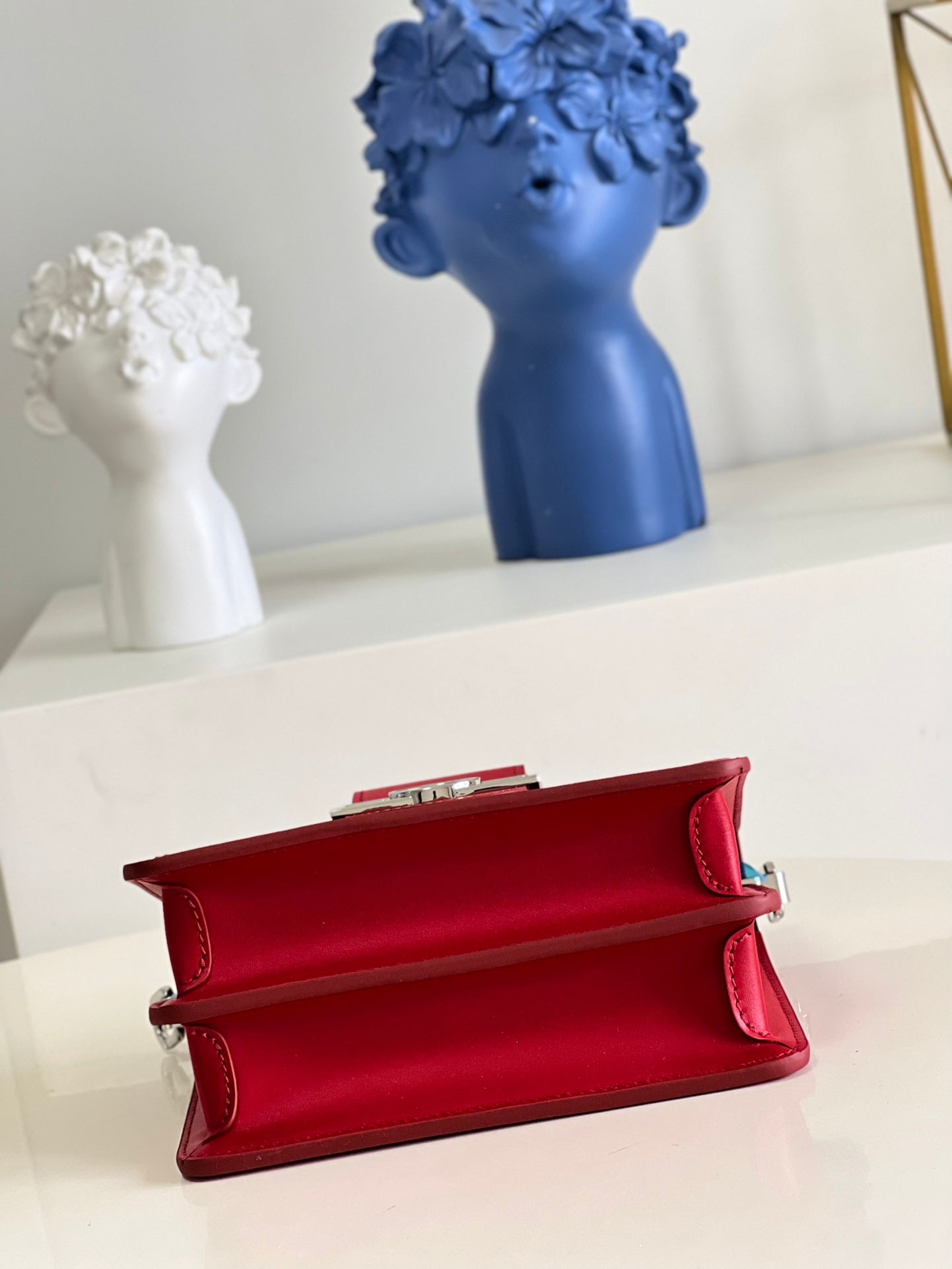 LV Limited Dauphine MM Bags By Nicolas GhesquiÃƒÂ¨re With Monogram LaGLAMI Red For Women 25cm LV