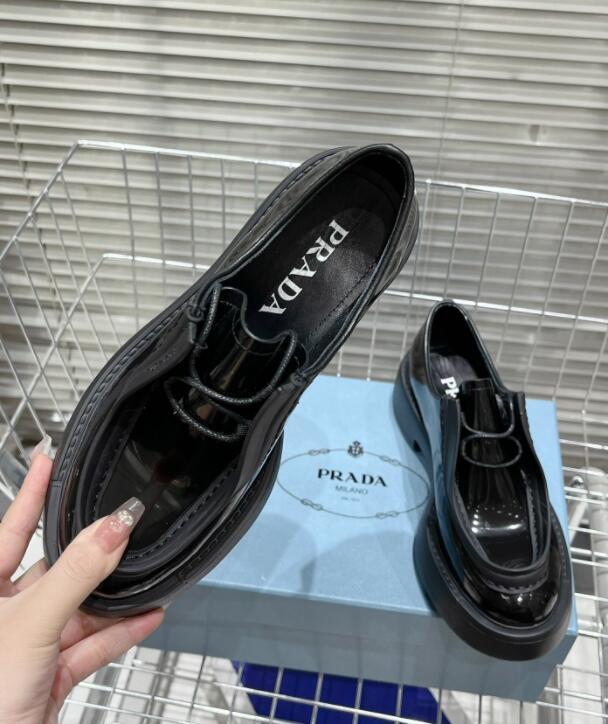 GlamyWomen Shoes - 123