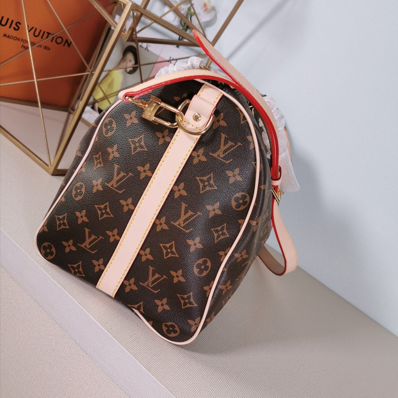 EN - New Arrival Bags LUV 259