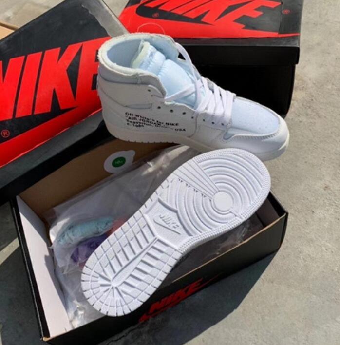 SAMC - NKE Shoes - 1637