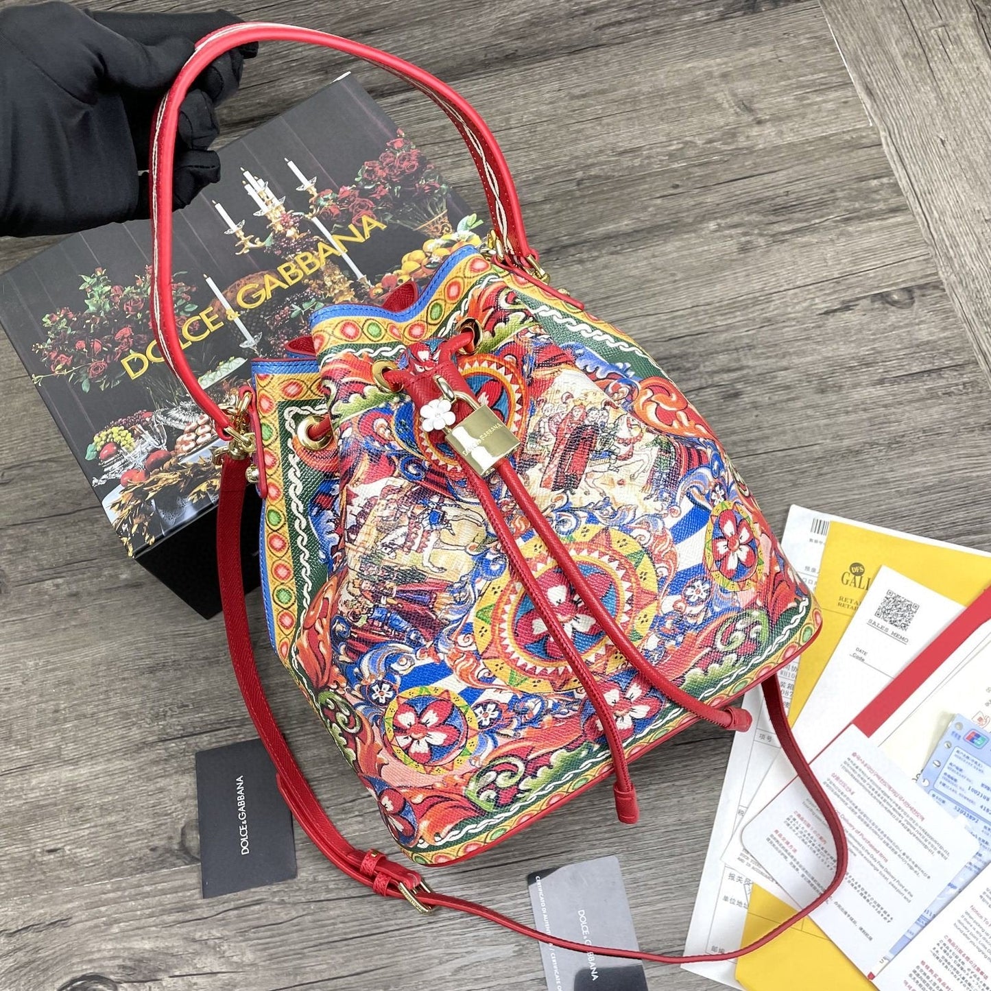GLAMI Print Crespo Bucket Bag Multicolor With Branded Plate For Women GLAMI Bag