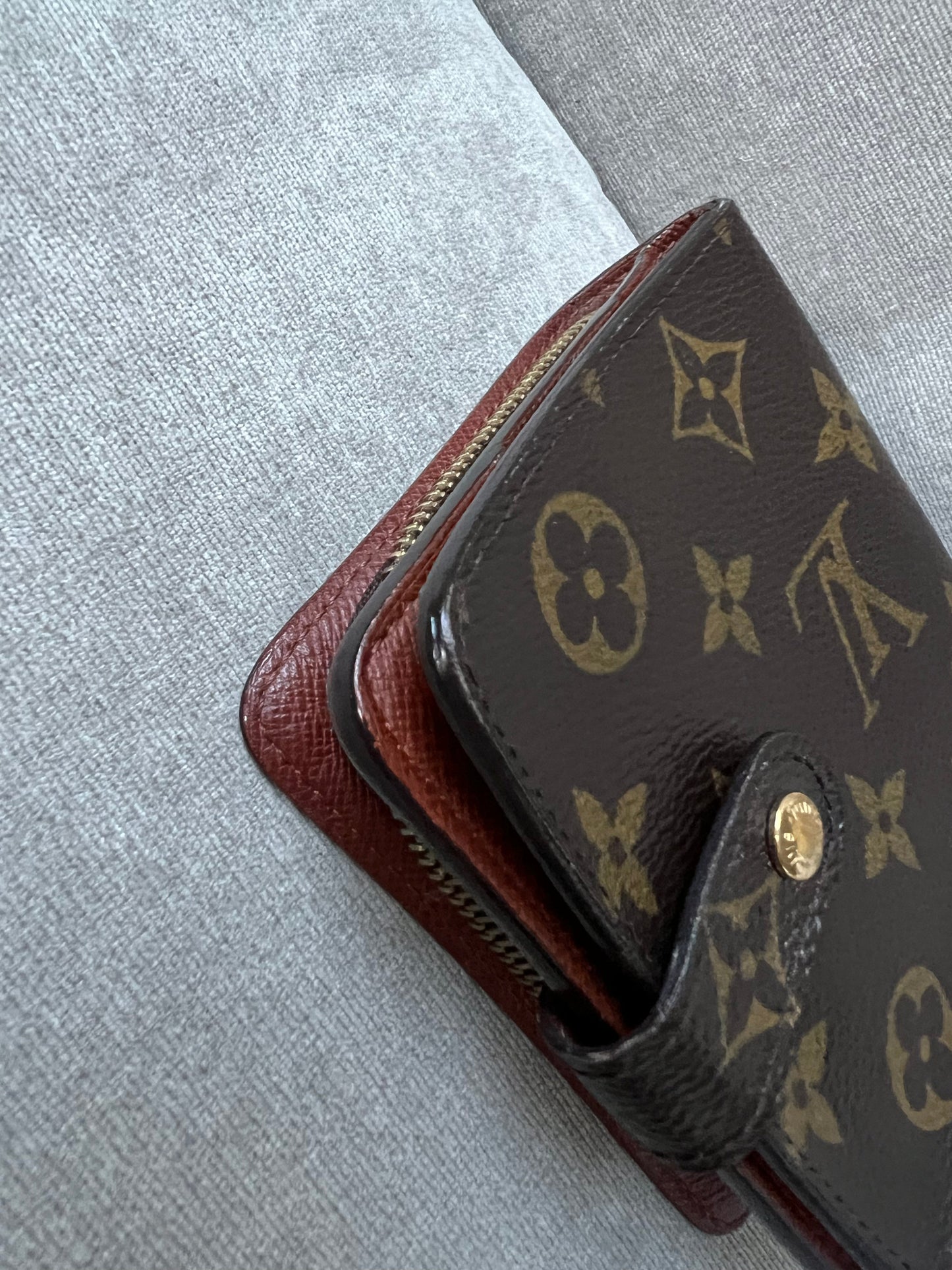 Louis Vuitton Monogram Small Bifold Wallet