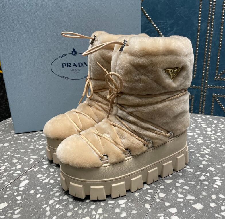 GlamyWomen Shoes - 200