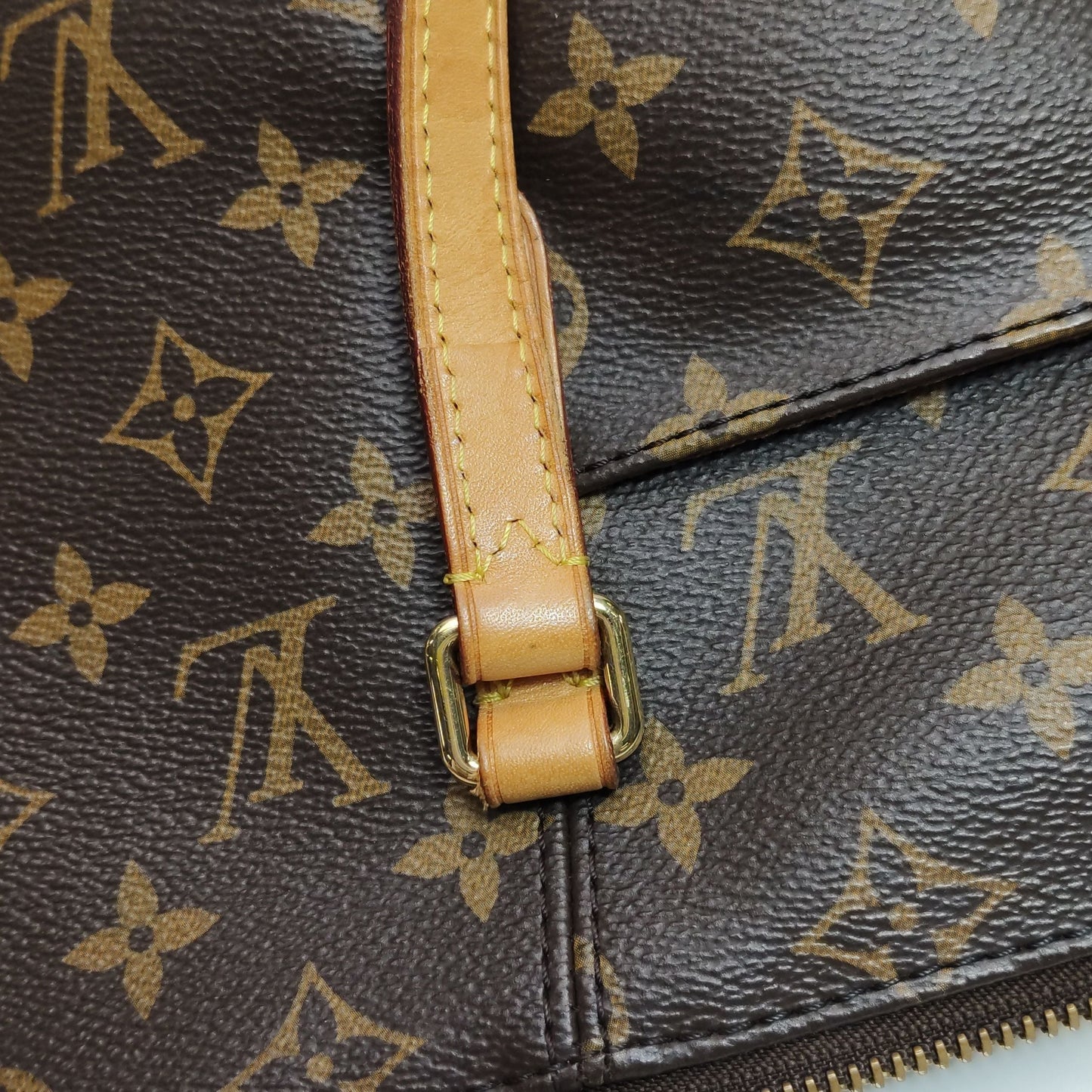 Preloved GLM-Totally Small Monogram Canvas Shoulder Bag with Chip 250515781193302