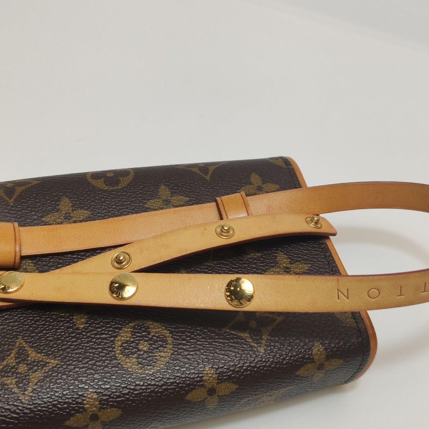 Preloved GLM-Florentine Waist Bag Chest Bag 250512781189875