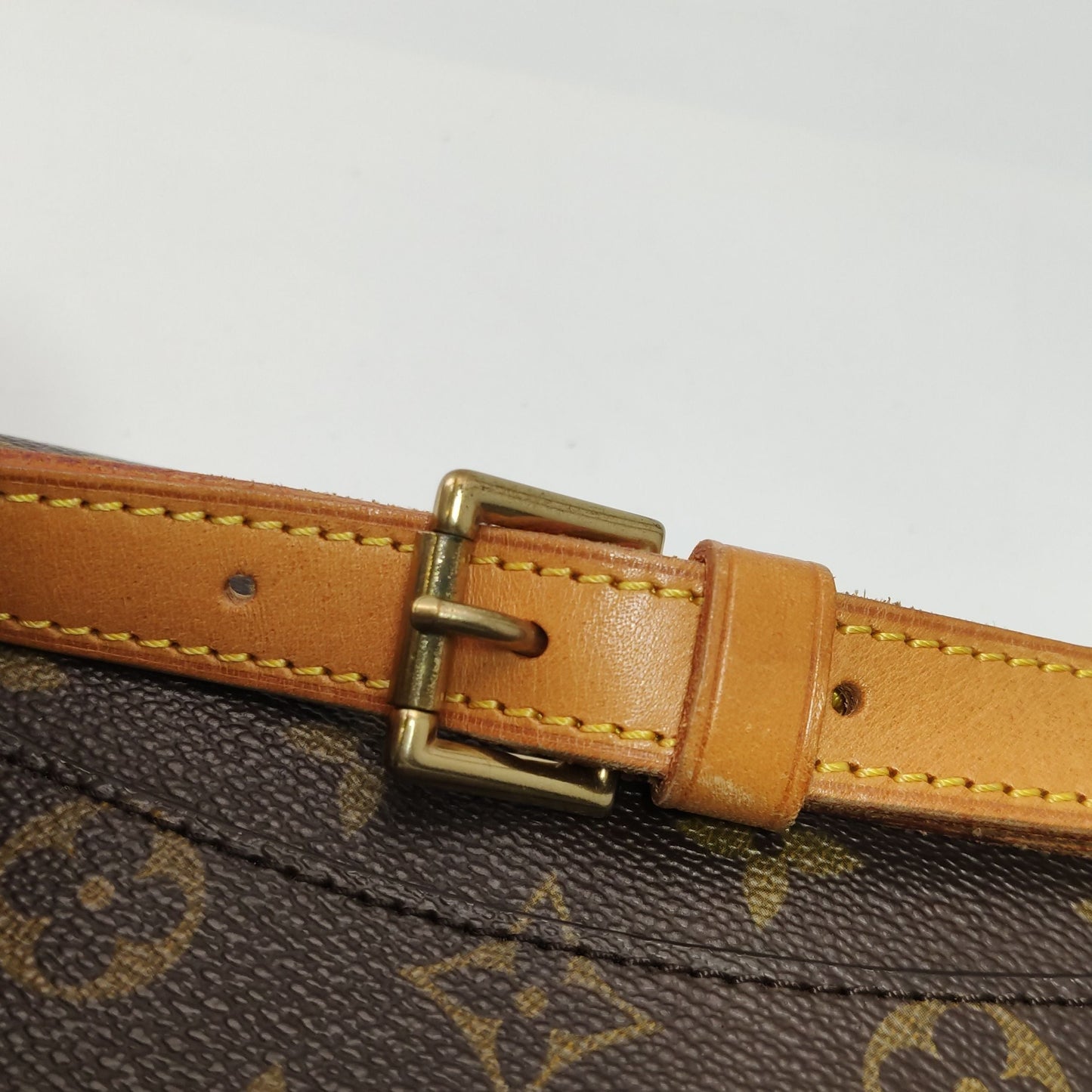 Preloved GLM-Saint Cloud Large Monogram Canvas Buckle  Crossbody Bag 057851500767