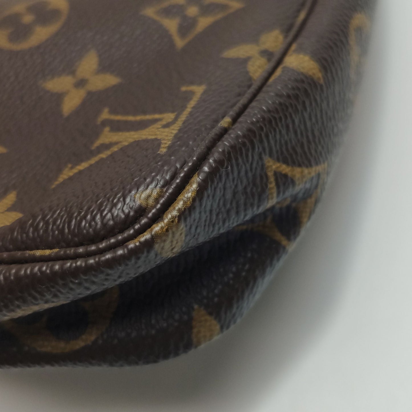Preloved GLM-AGLM-essories Mahjong Bag Large Monogram Print Handbag 250514781192784
