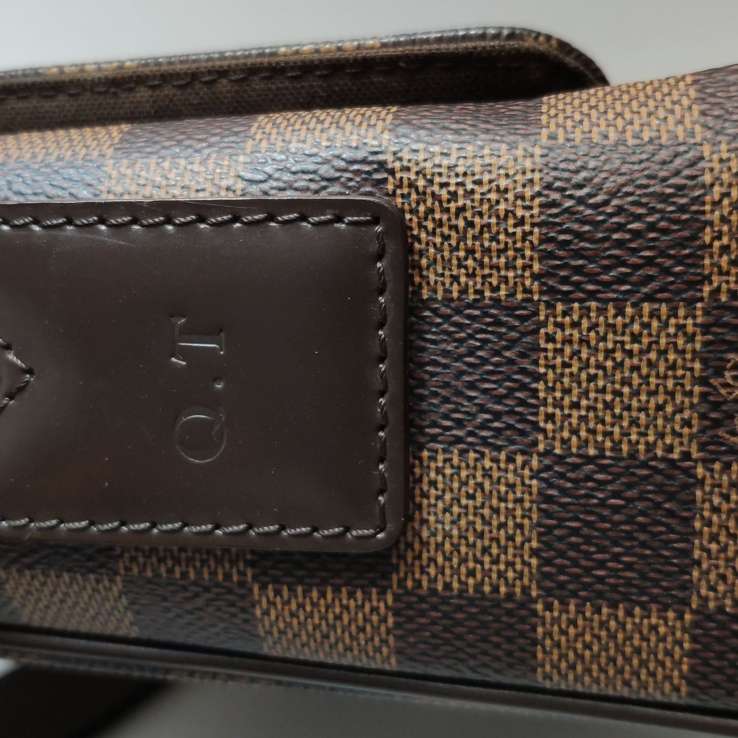 Preloved GLM-Shelton Checkerboard Crossbody Shoulder Bag 250512781189153