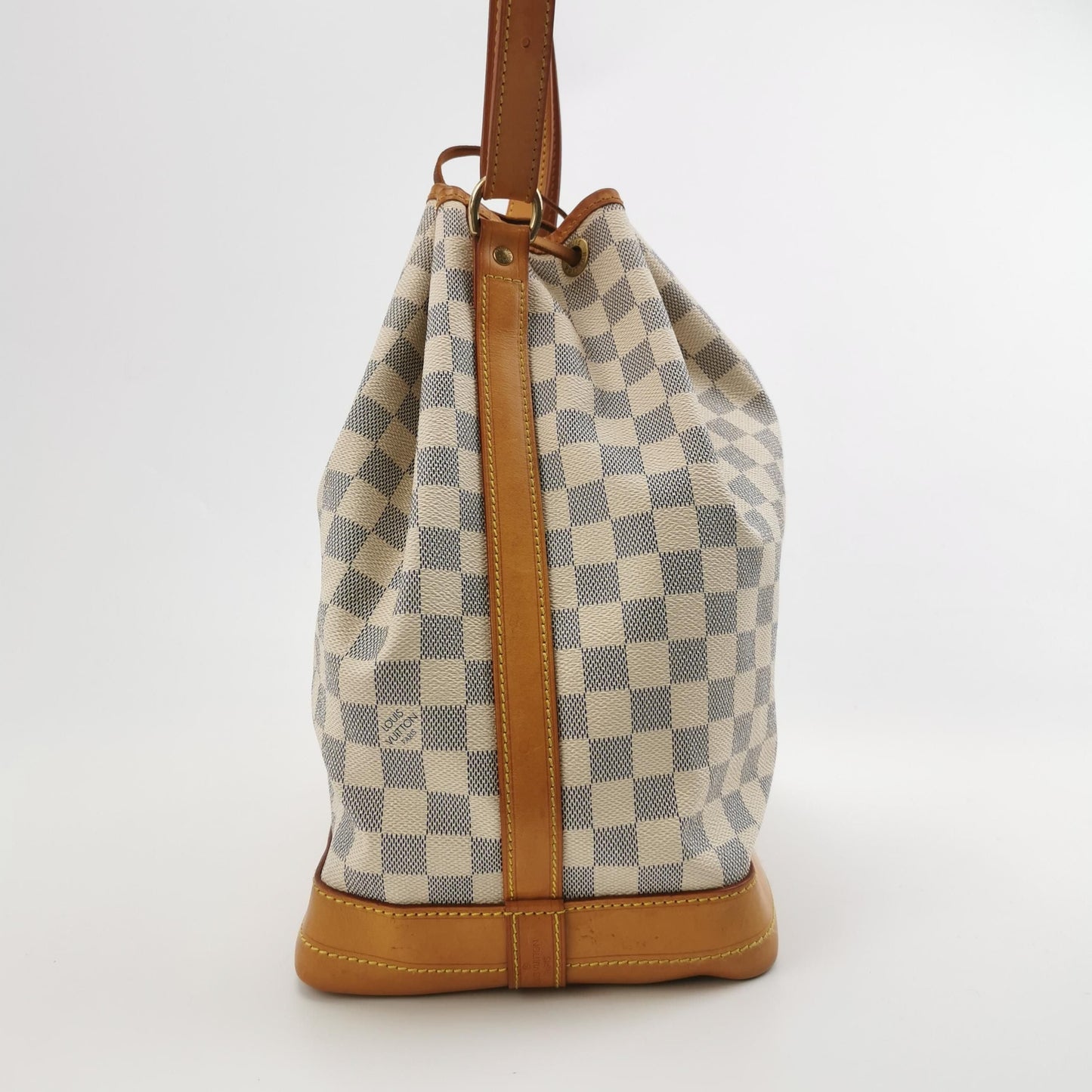 Preloved GLM-NOE Large Checkered Drawstring Shoulder Bag 250510781186475