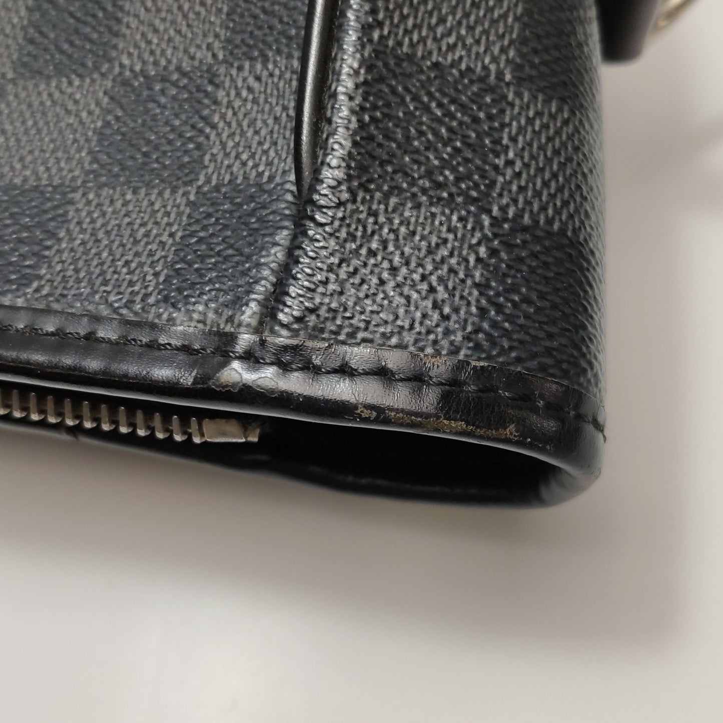 Preloved GLM-Tadao Checkered Leather Briefcase Crossbody Shoulder Bag 250511781187709