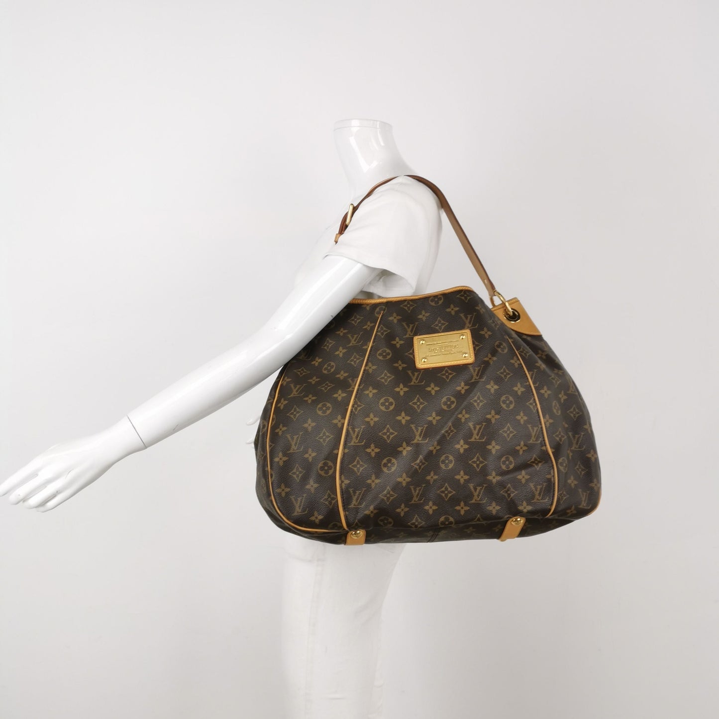 Preloved GLM-Galliera Large Monogram Print Shoulder Bag 250511781187970