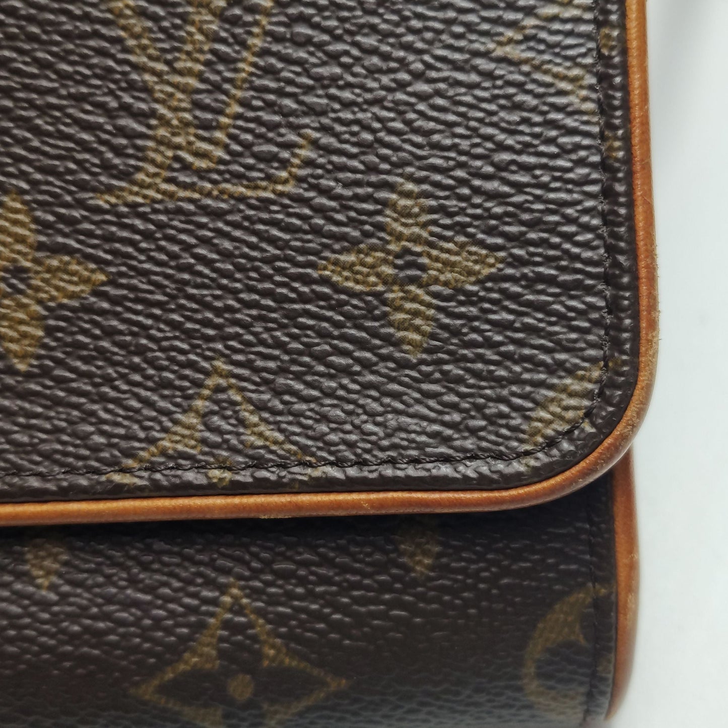 Preloved GLM-Twin Monogram Flap Shoulder Bag 250509781184156