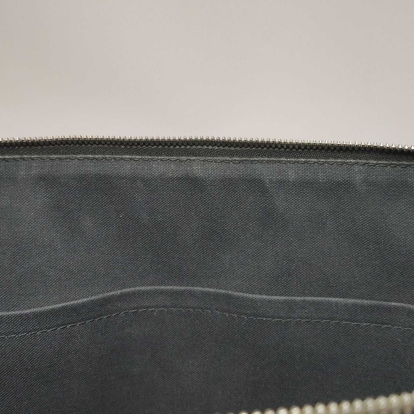 Preloved GLM-Porte Documents Crossbody Bag 250509781184344