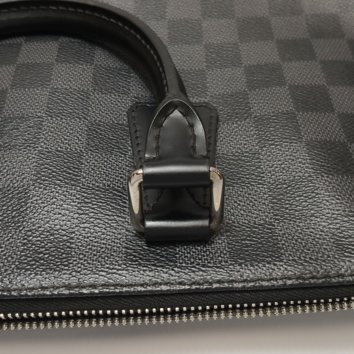 Preloved GLM-Porte Documents Crossbody Bag 250509781184344