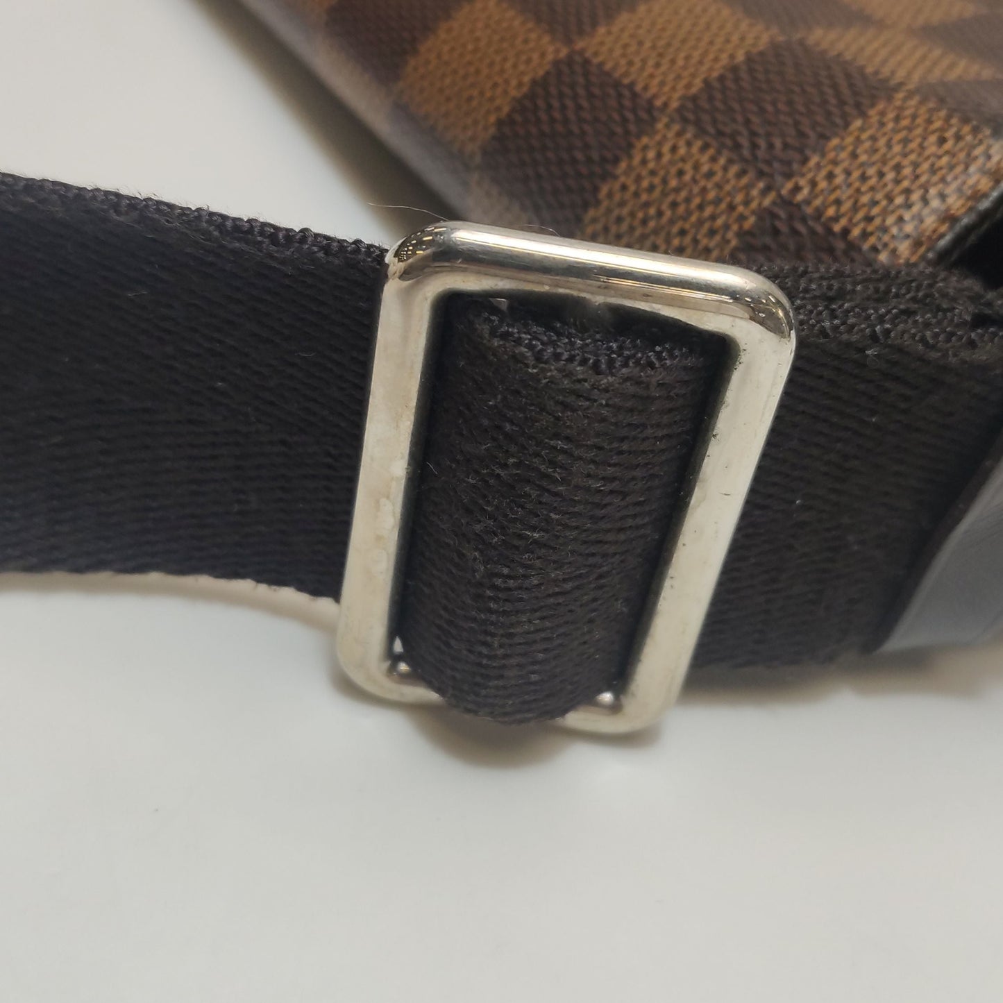 Preloved GLM-Checkered Flap Crossbody Shoulder Bag 250505781179531