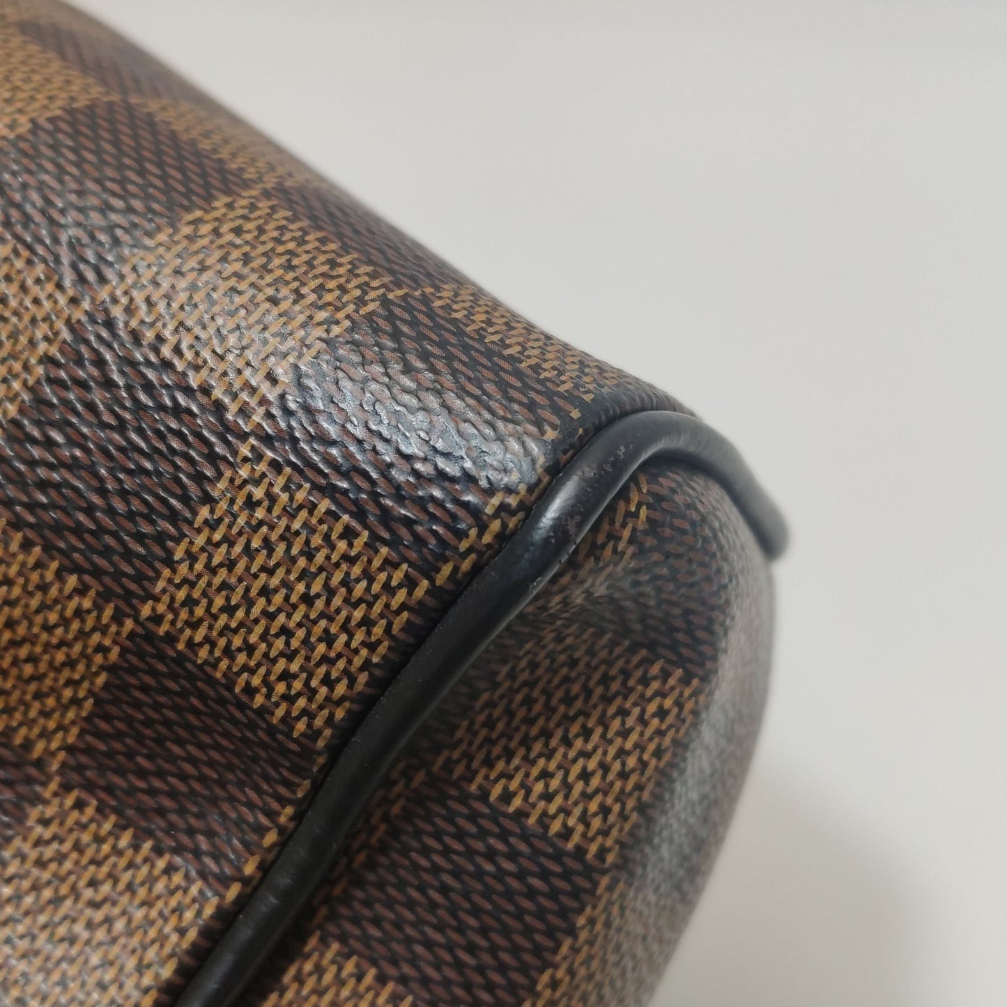 Preloved GLM-Checkered Flap Crossbody Shoulder Bag 250505781179531