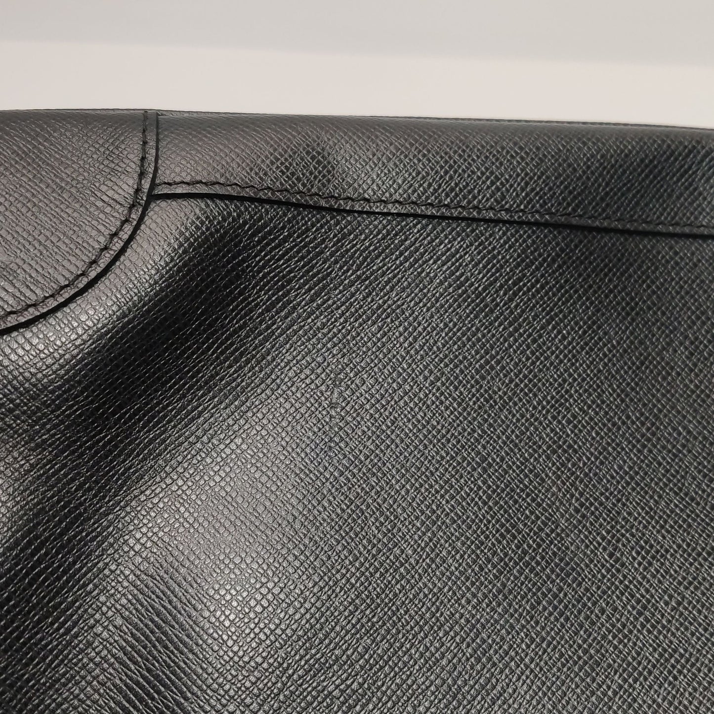 Preloved GLM-Taiga Leather Zip Top Handle Bag 250507781181904