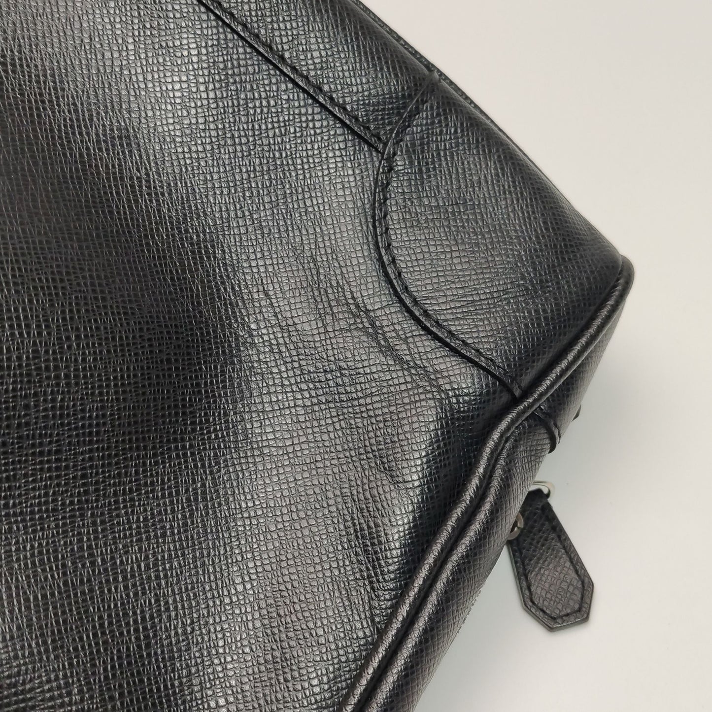 Preloved GLM-Taiga Leather Zip Top Handle Bag 250507781181904
