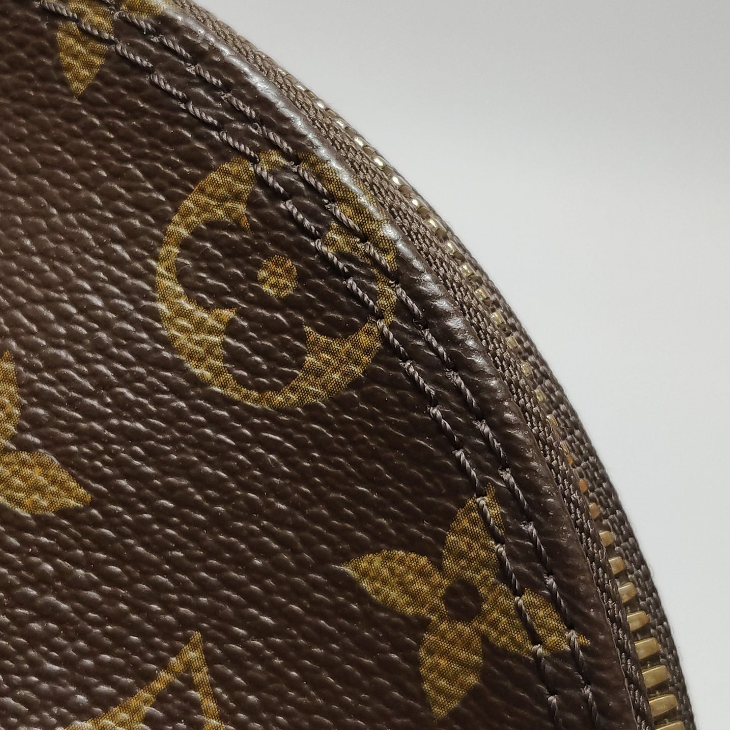 Preloved GLM-Alma Small Monogram Canvas Shell Handbag 250506781179881