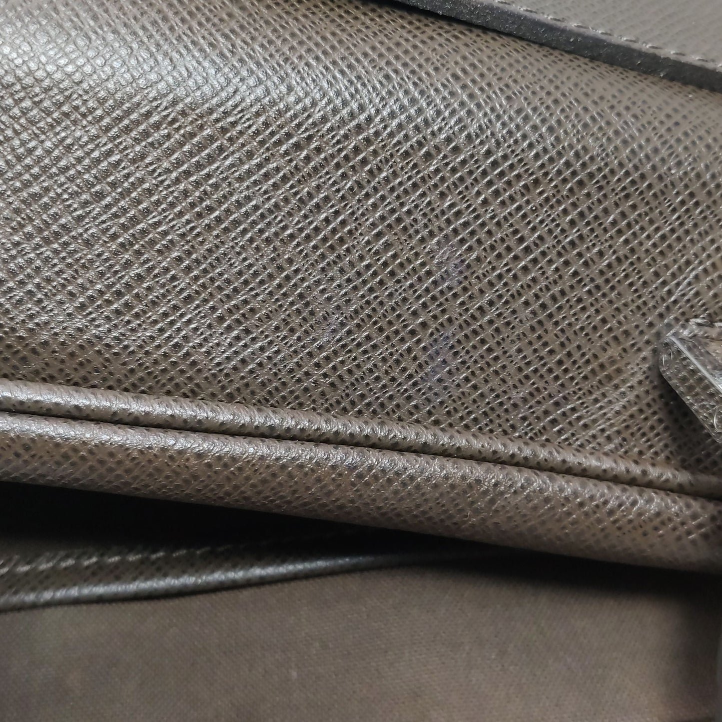 Preloved GLM-Taiga Leather Zip Top Handle Bag 250505781179730
