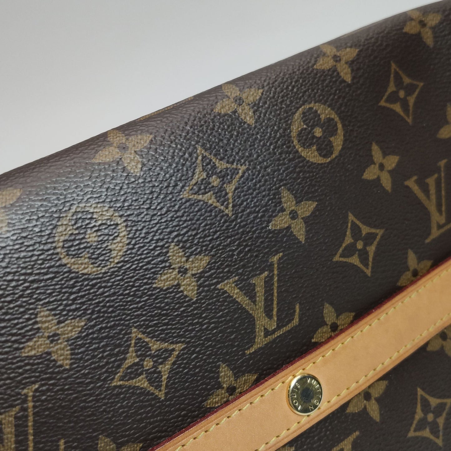 Preloved GLM-Marais Monogram Print Pentagonal Shoulder Bag 250221781074140