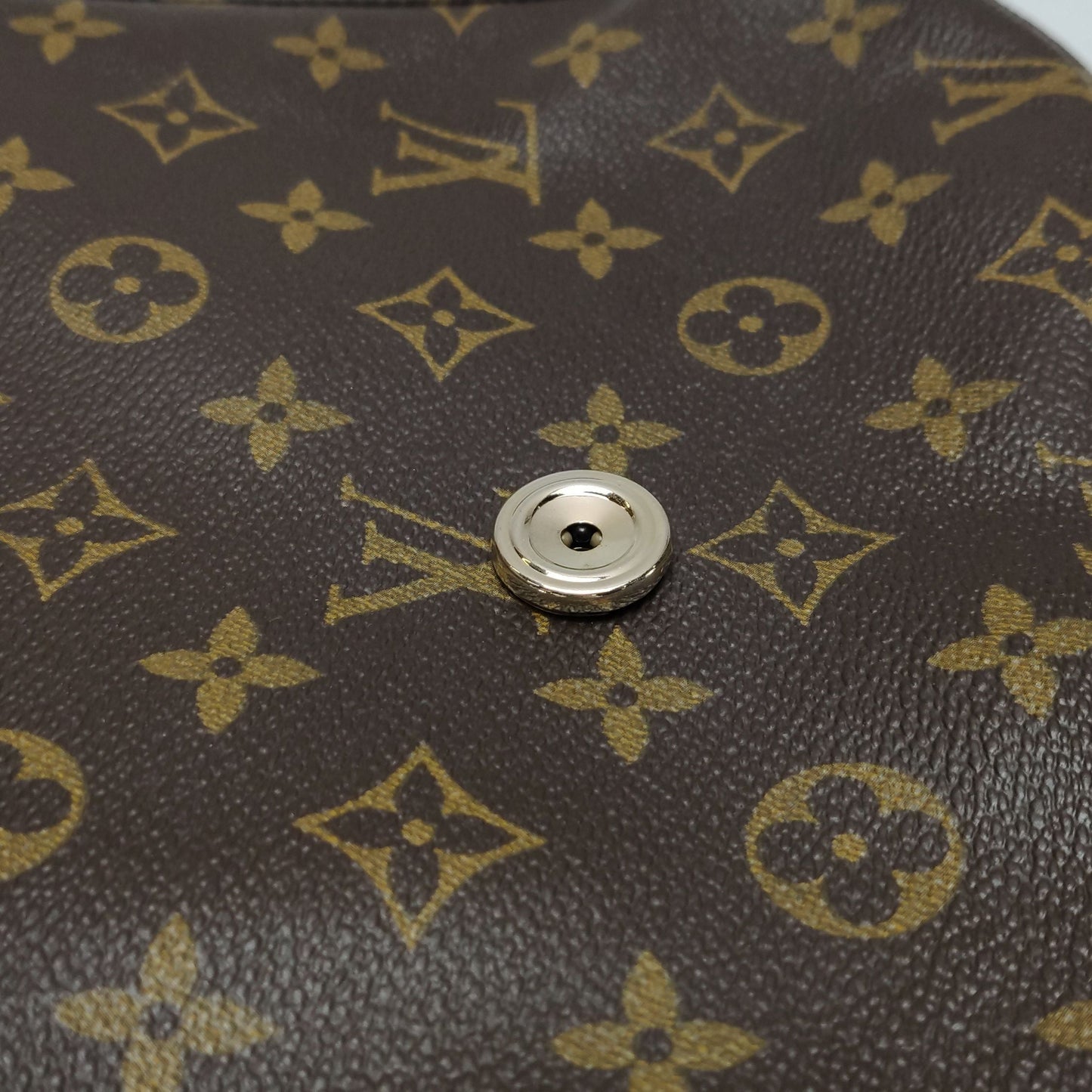 Preloved GLM-Saint Cloud Large Monogram Print Shield Buckle Shoulder Bag 250430781173348