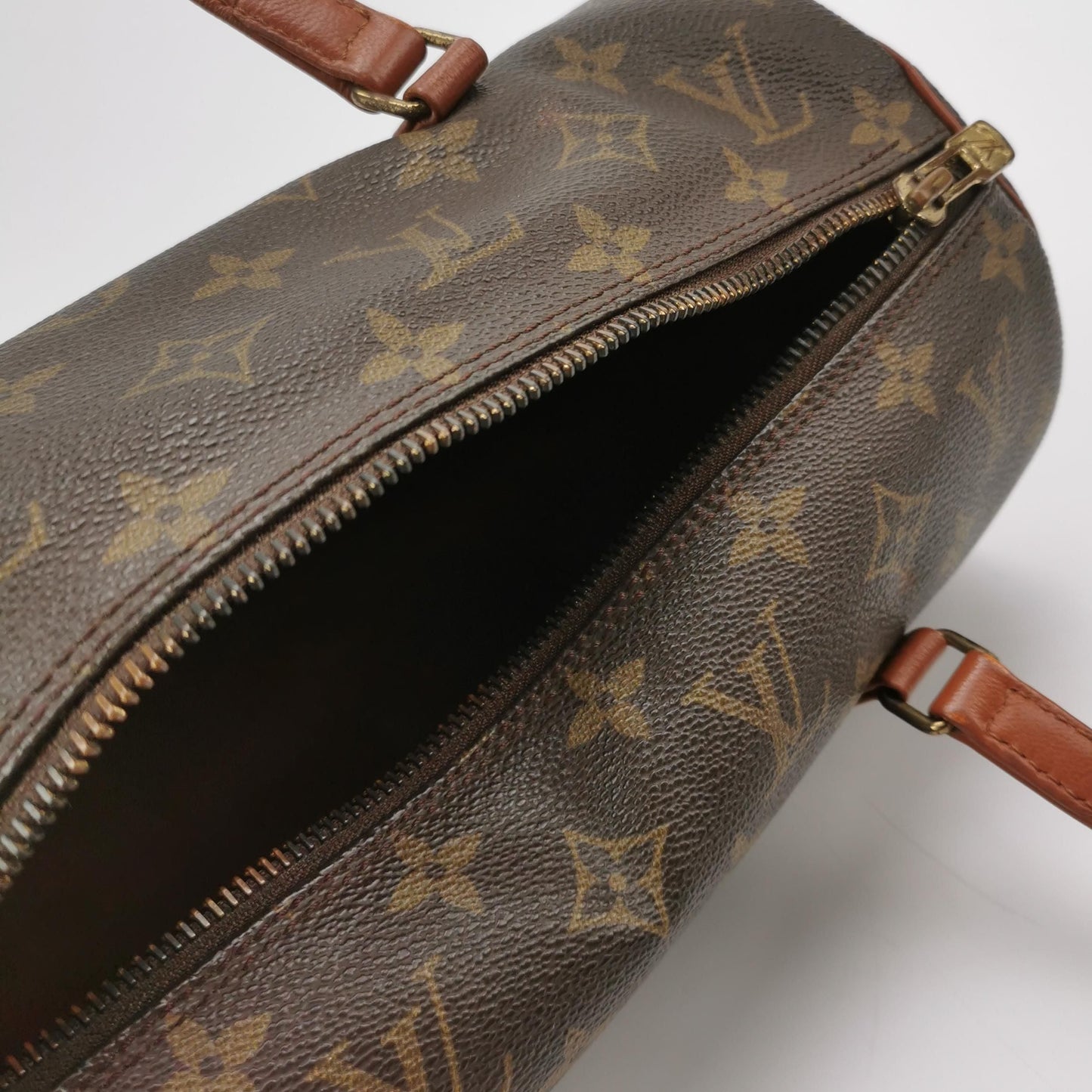 Preloved GLM-Papillon Large Lambskin Monogram Print  Cylinder Handbag 250429781170530