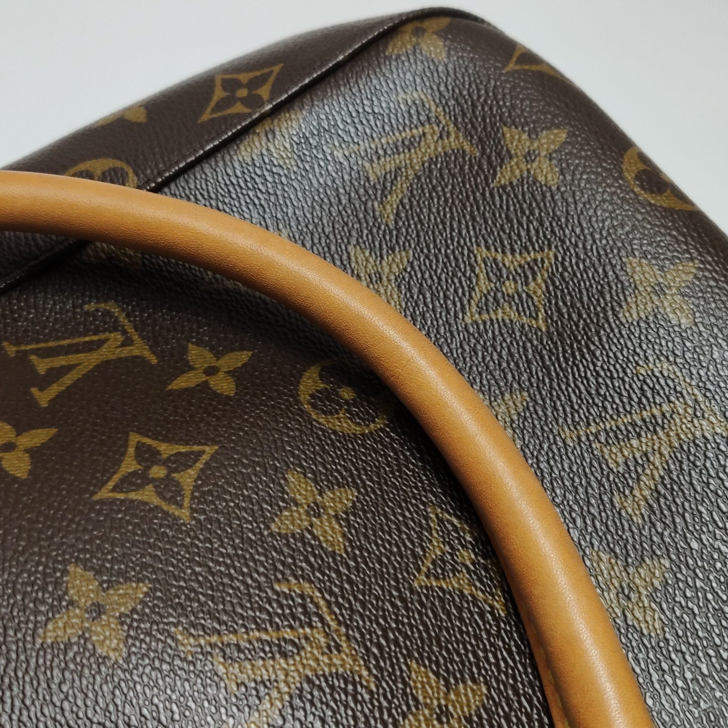 Preloved GLM-Looping Large Monogram Shoulder Bag 250428781169073