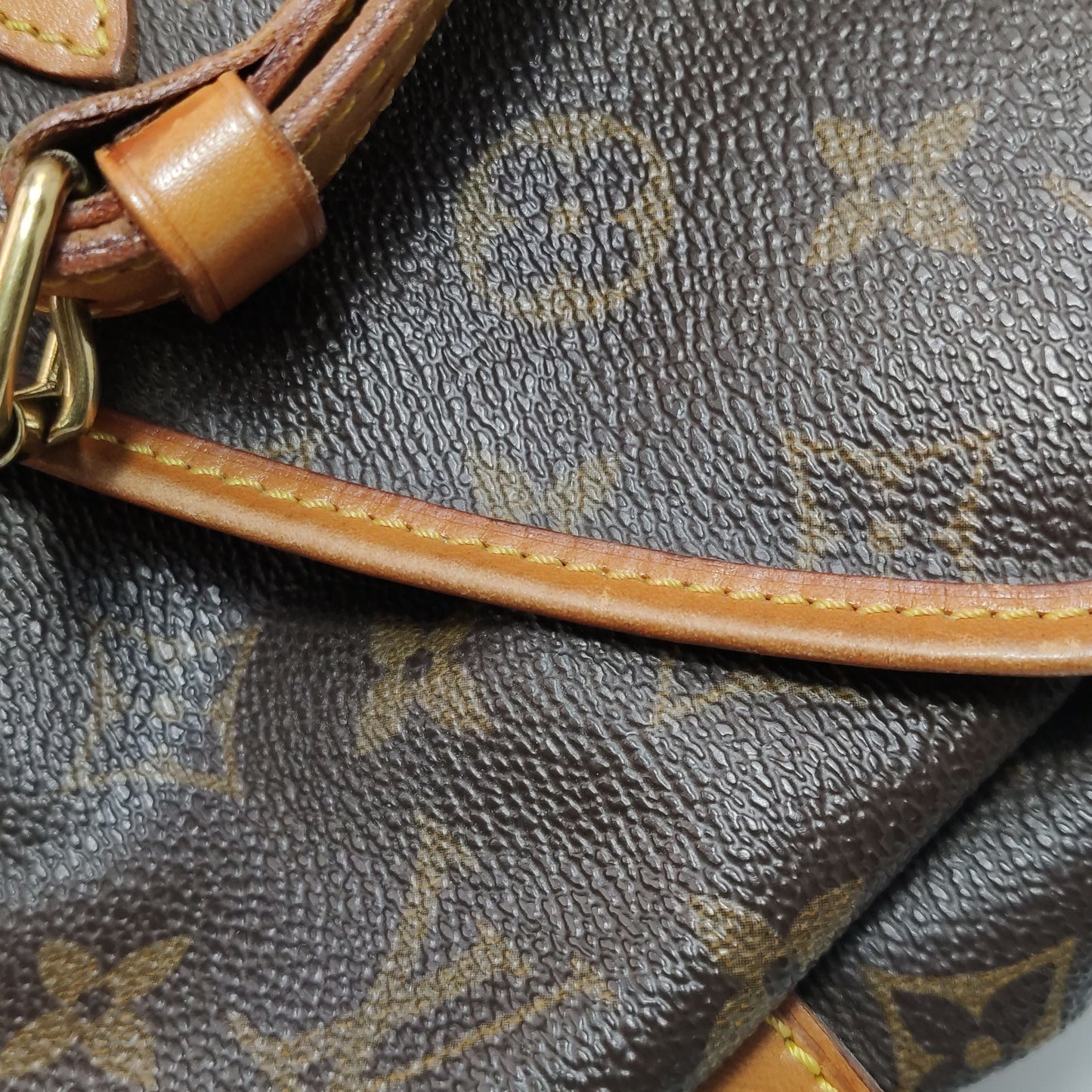 Preloved GLM-Saumur Twins Small Vegetable Tanned Leather Monogram Print Belt Buckle  Crossbody Bag 250429781170536