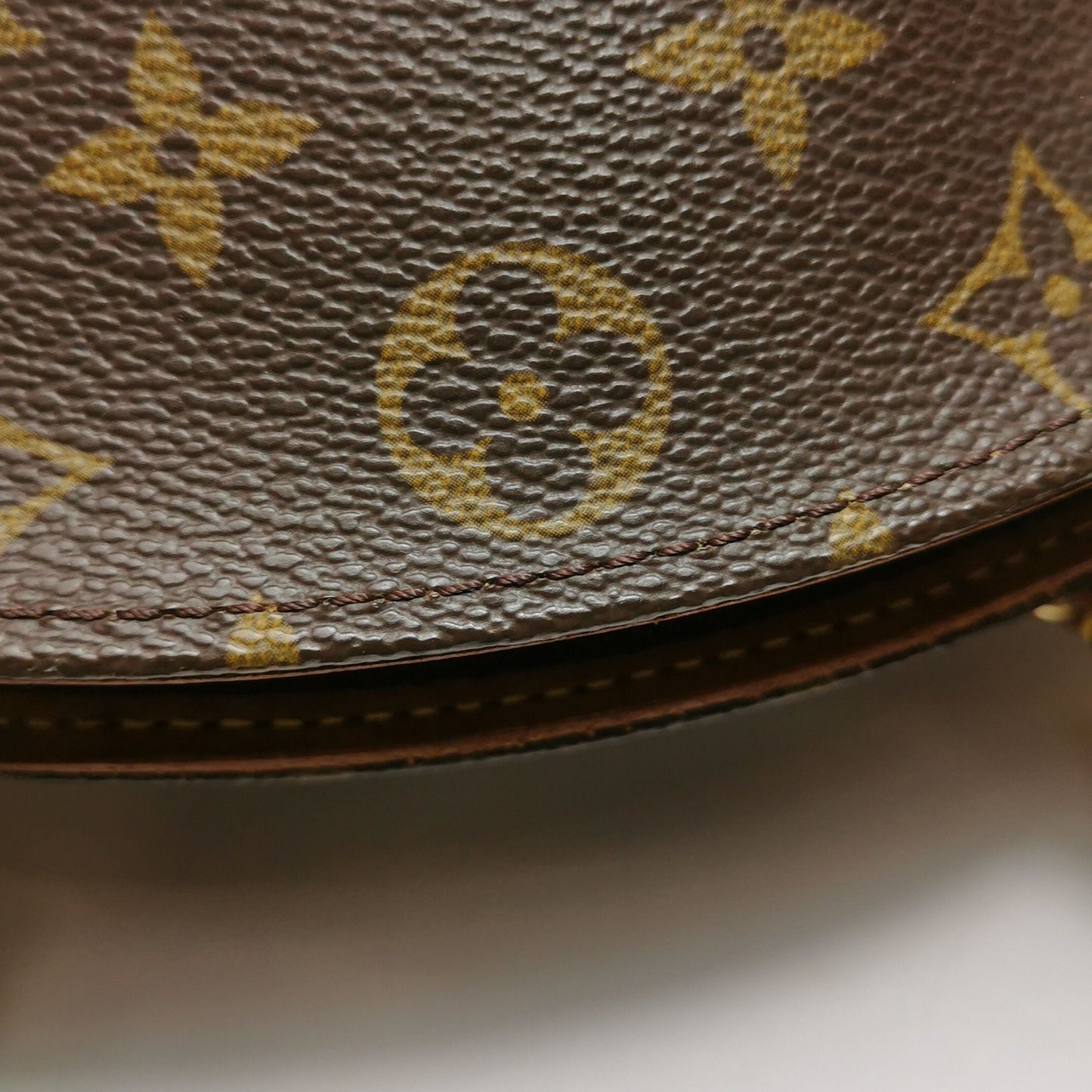 Preloved GLM-Ellipse Clutch Small Monogram Canvas  Handbag 250425781164675