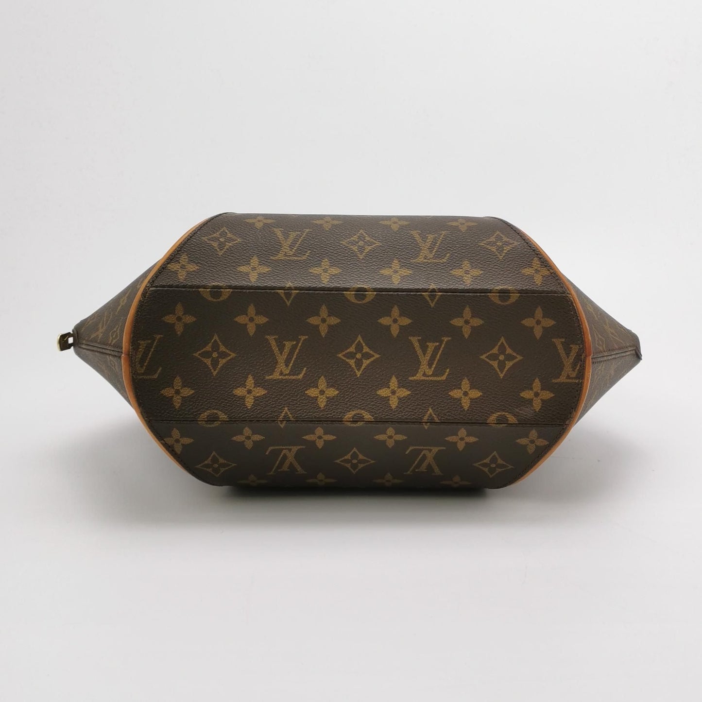 Preloved GLM-Ellipse Clutch Small Monogram Canvas  Handbag 250425781164675