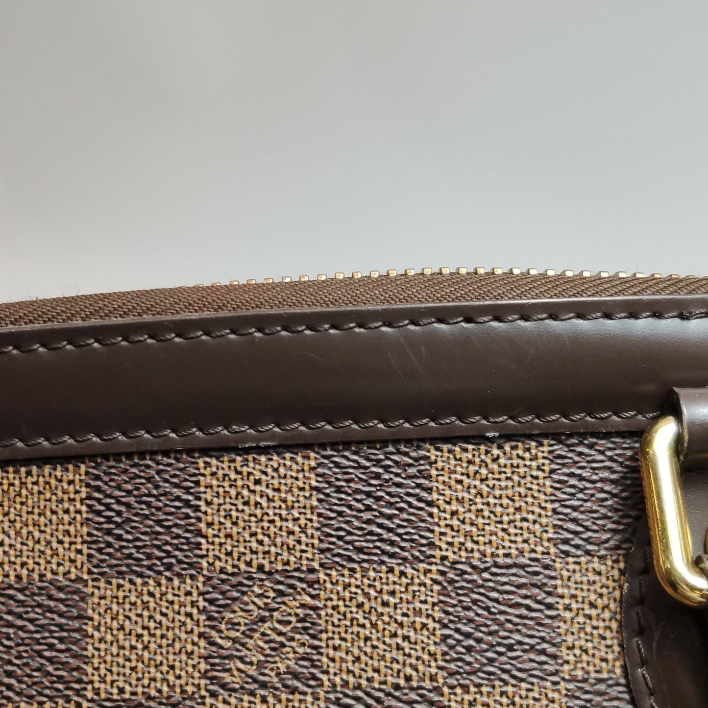 Preloved GLM-Trevi Leather Checkered Pleated Shoulder Bag 250425781165387