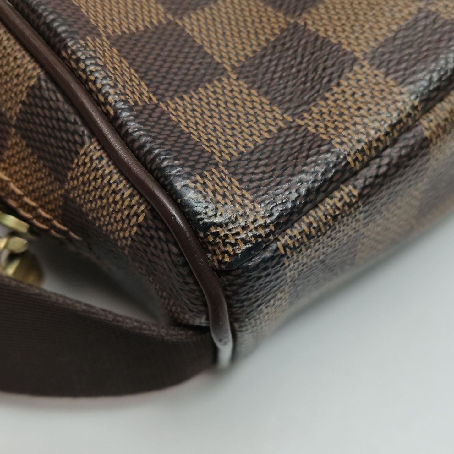 Preloved GLM-Olav Leather Checkerboard Messenger Bag 250425781164499