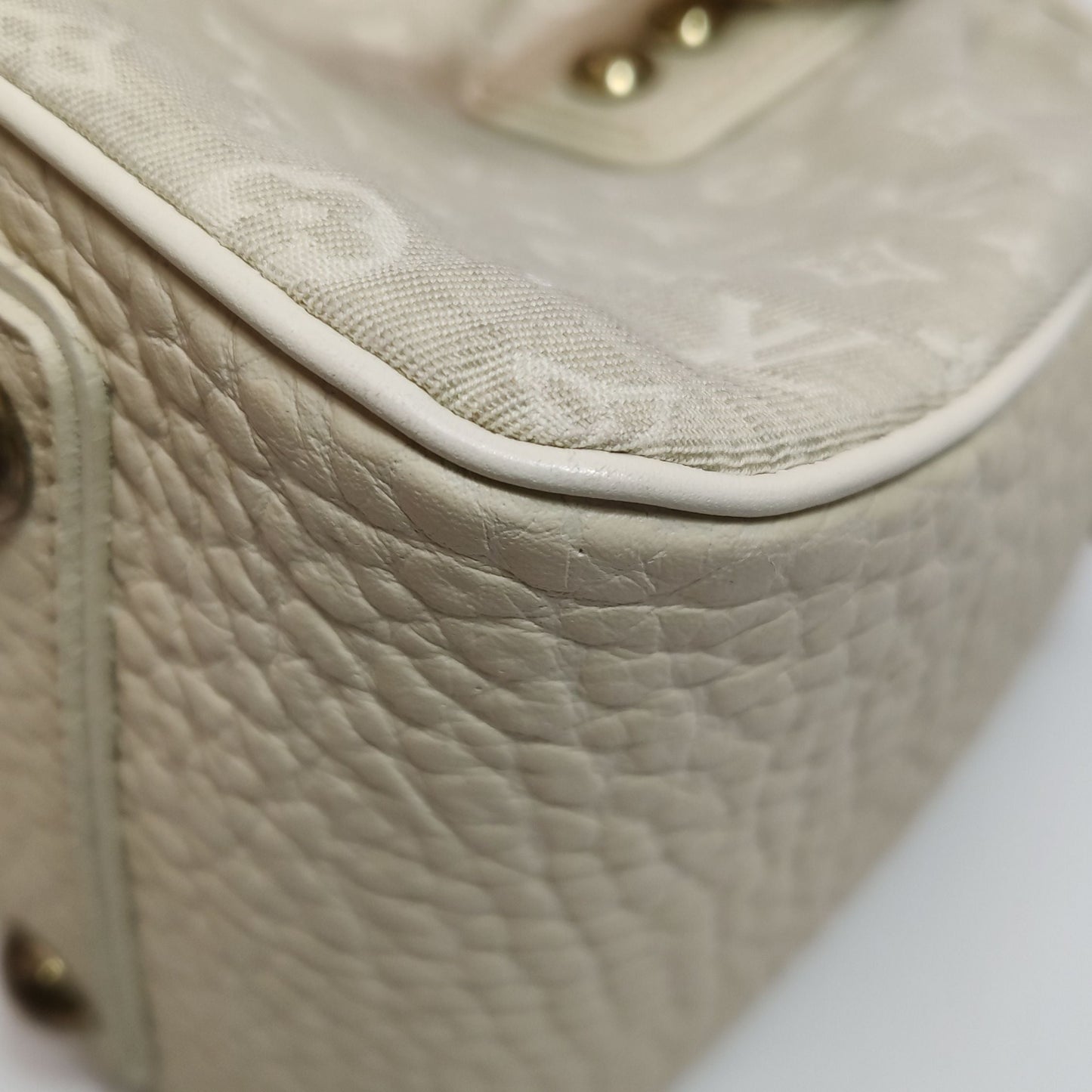 Preloved GLM-Trapeze Leather Canvas Monogram Studs Handbag 047852700166